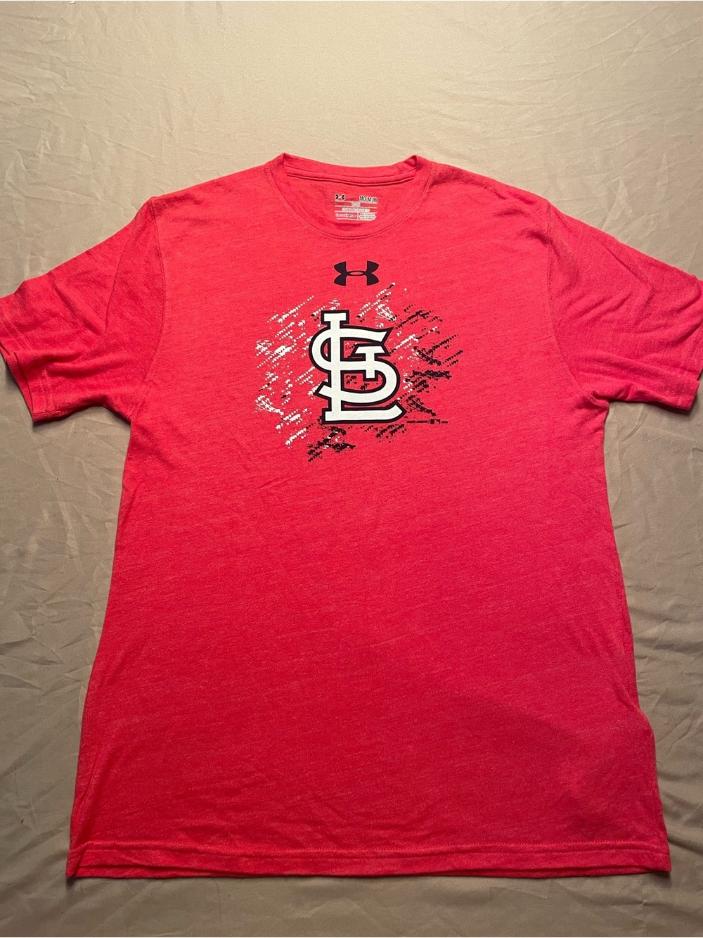 Under Armour Women’s M St. Louis Cardinals Red Performance Tee Heatgear Loose